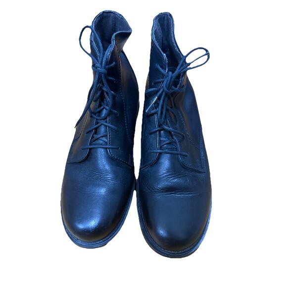 LL BEAN Women’s Black Leather Combat Lace Up Boots Size 9 - Picture 1 of 8